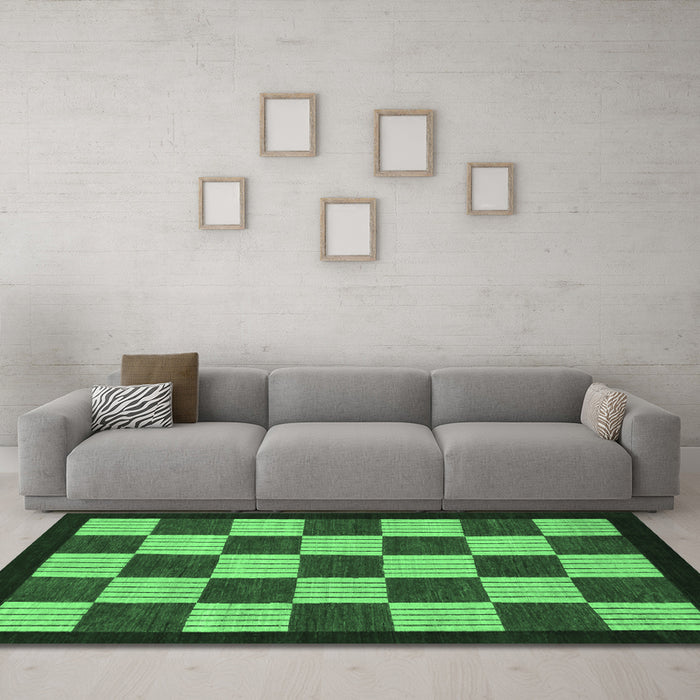 Machine Washable Checkered Emerald Green Modern Area Rugs in a Living Room,, wshabs1576emgrn