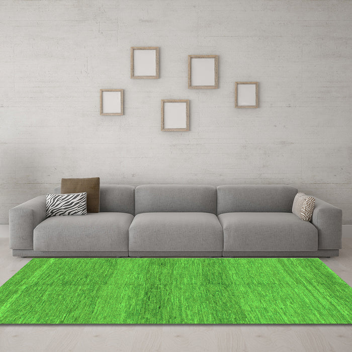 Machine Washable Abstract Green Modern Area Rugs in a Living Room,, wshabs1594grn