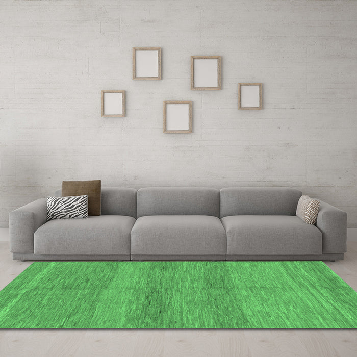 Machine Washable Abstract Emerald Green Modern Area Rugs in a Living Room,, wshabs1594emgrn