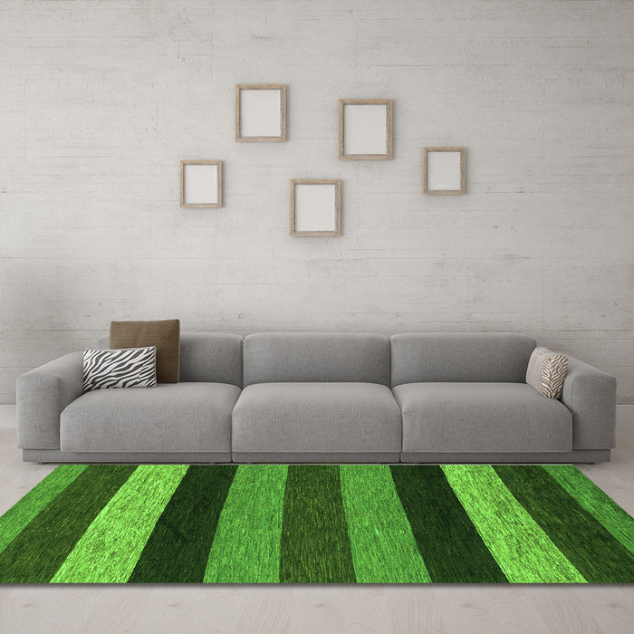 Machine Washable Abstract Green Modern Area Rugs in a Living Room,, wshabs1605grn