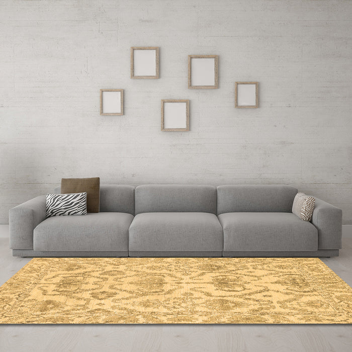 Machine Washable Abstract Brown Modern Rug in a Living Room,, wshabs1610brn