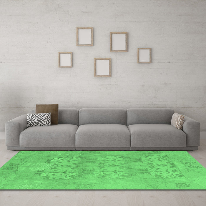 Machine Washable Oriental Emerald Green Traditional Area Rugs in a Living Room,, wshabs1613emgrn