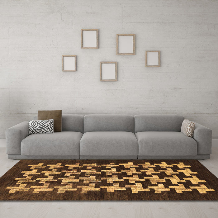 Machine Washable Abstract Brown Modern Rug in a Living Room,, wshabs1619brn