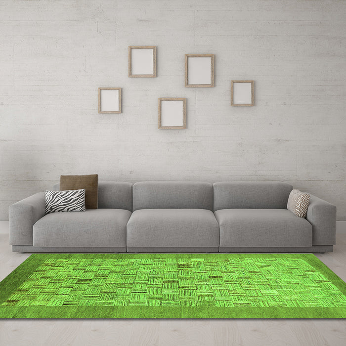 Machine Washable Abstract Green Modern Area Rugs in a Living Room,, wshabs1622grn