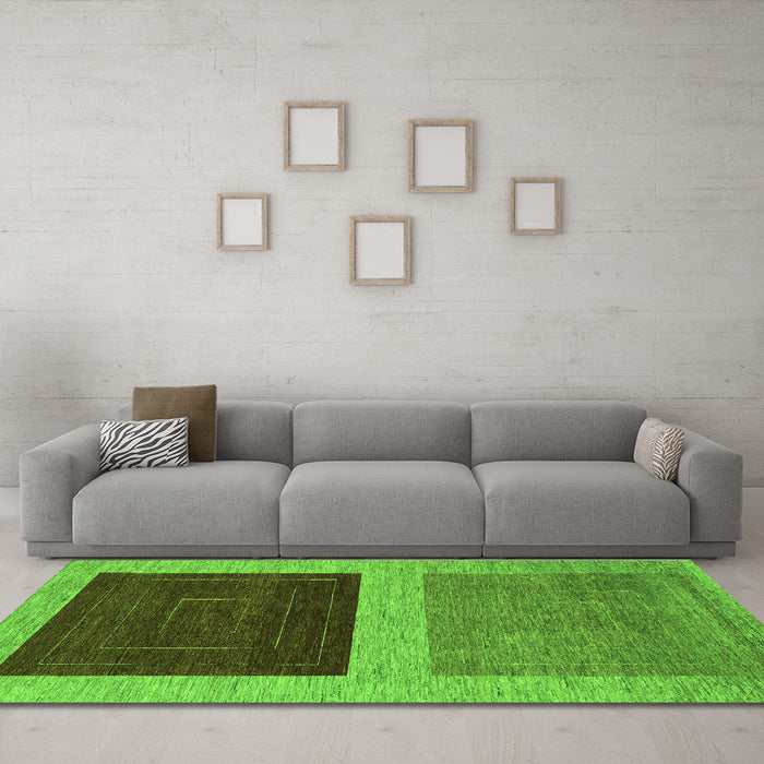 Machine Washable Abstract Green Modern Area Rugs in a Living Room,, wshabs1627grn