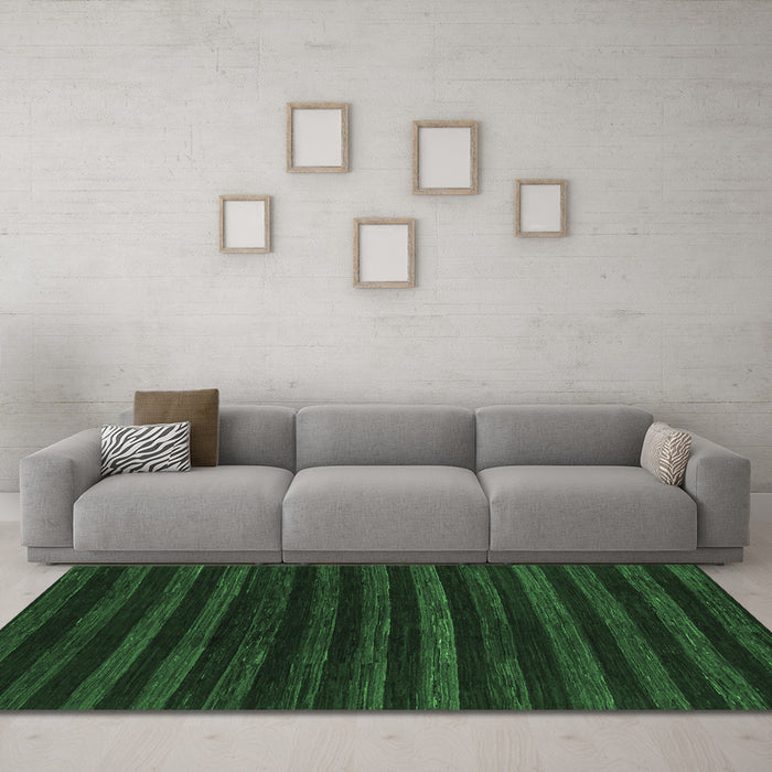 Machine Washable Abstract Emerald Green Modern Area Rugs in a Living Room,, wshabs1632emgrn
