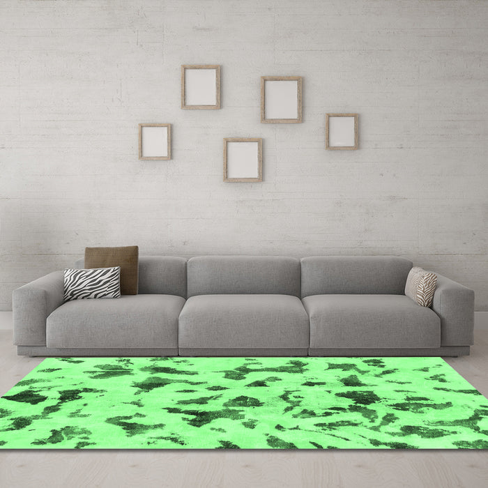 Machine Washable Abstract Emerald Green Modern Area Rugs in a Living Room,, wshabs1635emgrn