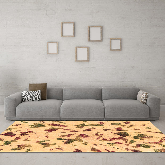 Machine Washable Abstract Brown Modern Rug in a Living Room,, wshabs1635brn