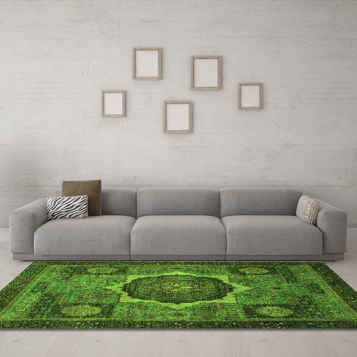 Machine Washable Abstract Green Modern Area Rugs in a Living Room,, wshabs1641grn