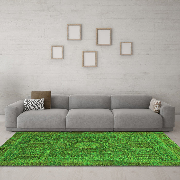 Machine Washable Abstract Green Modern Area Rugs in a Living Room,, wshabs1645grn