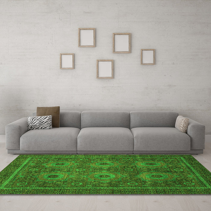 Machine Washable Abstract Green Modern Area Rugs in a Living Room,, wshabs1646grn