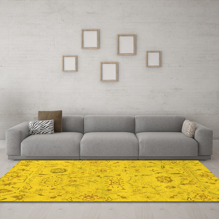 Machine Washable Abstract Yellow Modern Rug in a Living Room, wshabs1649yw