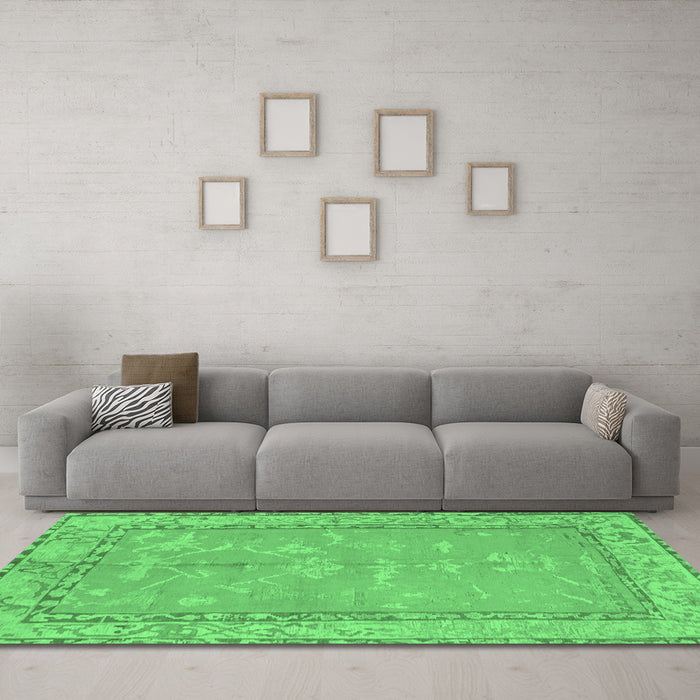 Machine Washable Abstract Emerald Green Modern Area Rugs in a Living Room,, wshabs1652emgrn