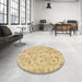 Round Machine Washable Abstract Gold Rug in a Office, wshabs1653