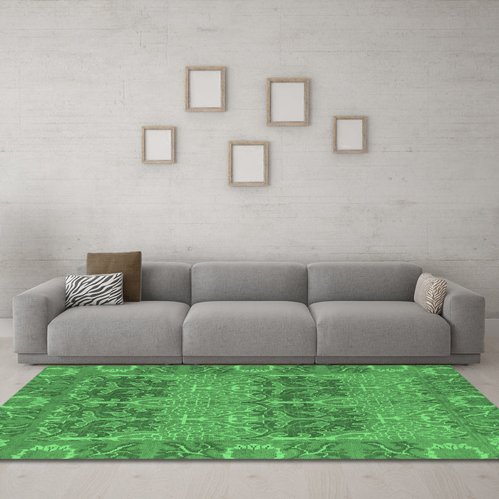 Machine Washable Abstract Emerald Green Modern Area Rugs in a Living Room,, wshabs1657emgrn