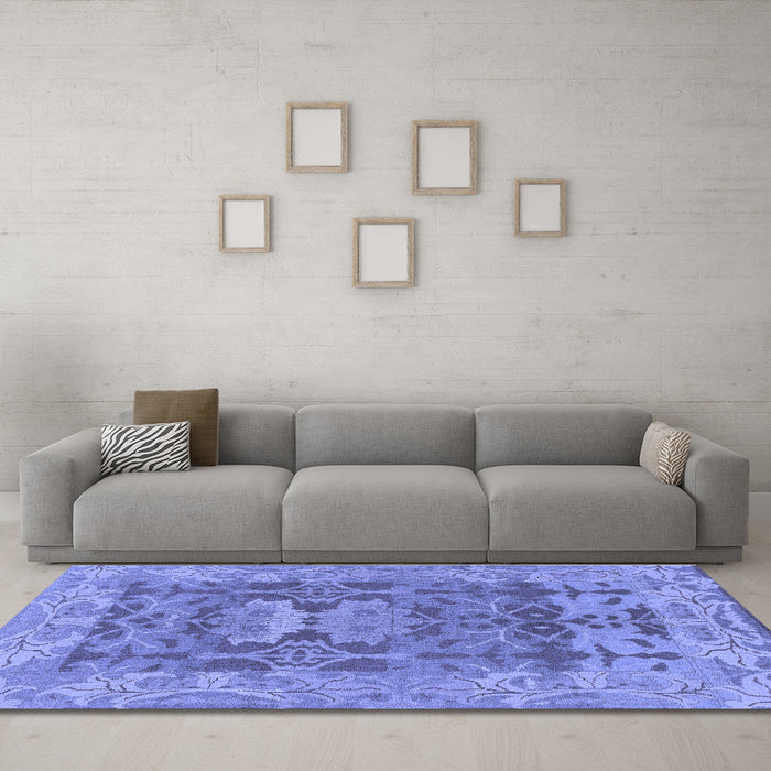 Machine Washable Oriental Blue Traditional Rug in a Living Room, wshabs1659blu