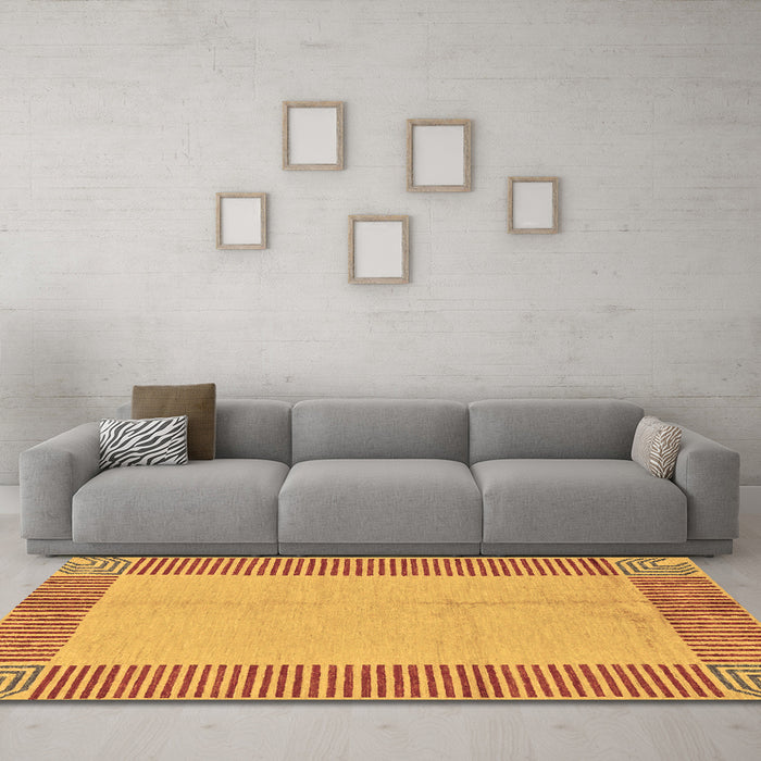 Machine Washable Abstract Brown Modern Rug in a Living Room,, wshabs165brn