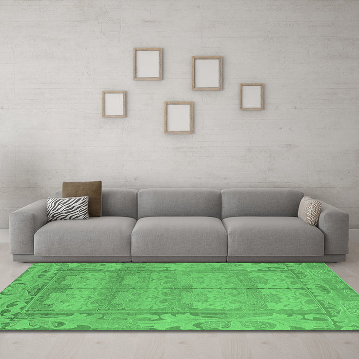 Machine Washable Abstract Emerald Green Modern Area Rugs in a Living Room,, wshabs1671emgrn