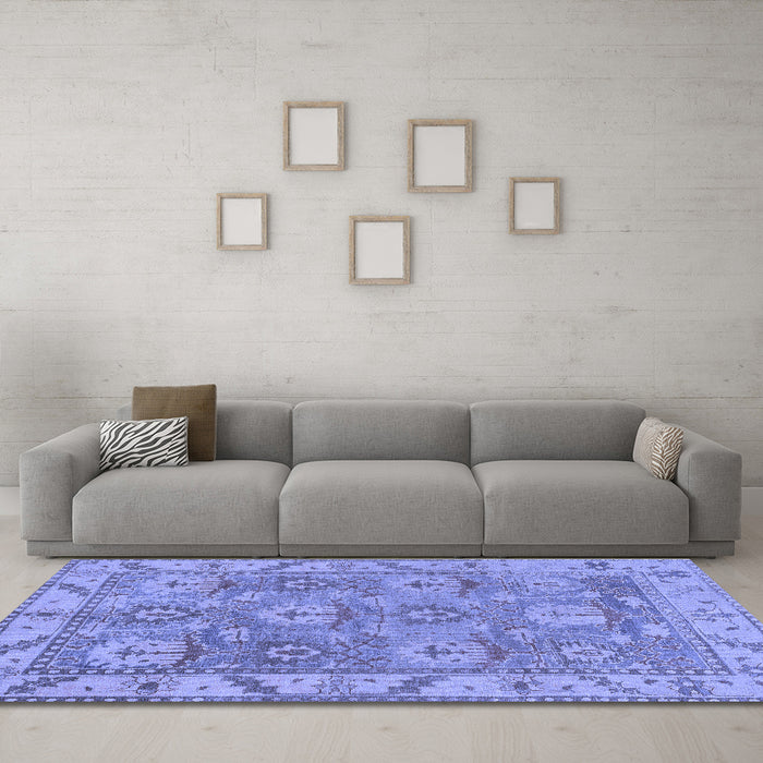 Machine Washable Oriental Blue Traditional Rug in a Living Room, wshabs1679blu
