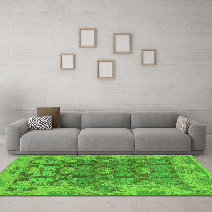 Machine Washable Abstract Green Modern Area Rugs in a Living Room,, wshabs1680grn
