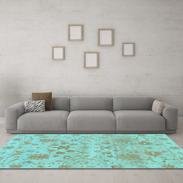Machine Washable Oriental Light Blue Traditional Rug in a Living Room, wshabs1684lblu