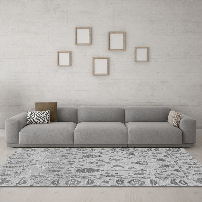 Machine Washable Abstract Gray Modern Rug in a Living Room,, wshabs1685gry