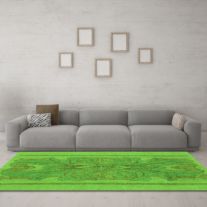 Machine Washable Abstract Green Modern Area Rugs in a Living Room,, wshabs1687grn