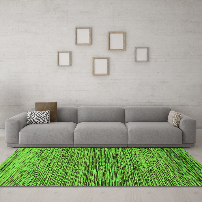 Machine Washable Abstract Green Modern Area Rugs in a Living Room,, wshabs1688grn