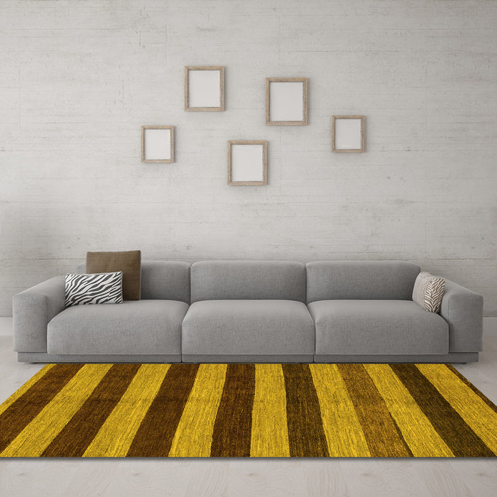 Machine Washable Abstract Yellow Modern Rug in a Living Room, wshabs1699yw