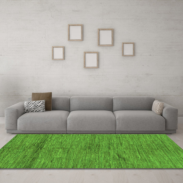 Machine Washable Abstract Green Modern Area Rugs in a Living Room,, wshabs169grn