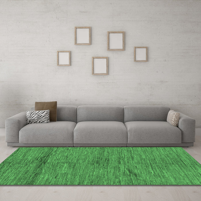 Machine Washable Abstract Emerald Green Modern Area Rugs in a Living Room,, wshabs169emgrn