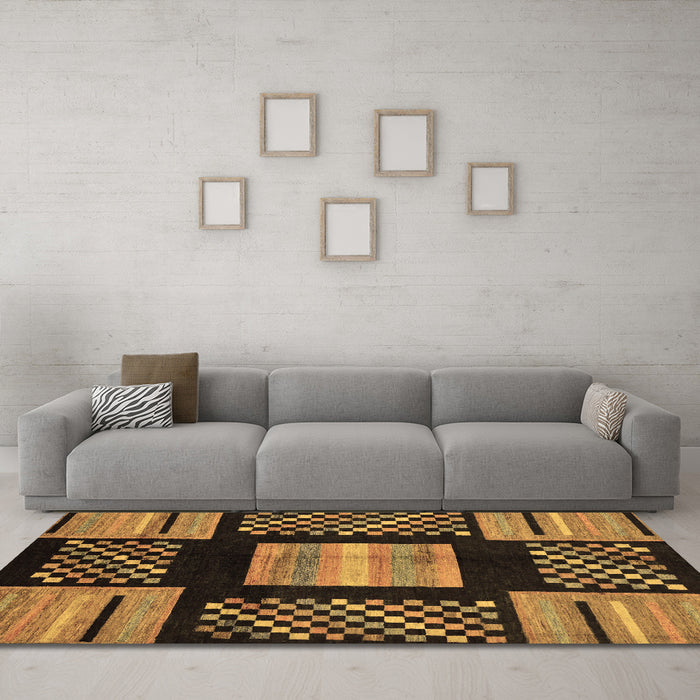 Machine Washable Abstract Brown Modern Rug in a Living Room,, wshabs170brn