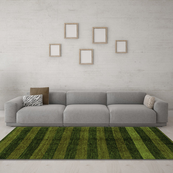 Machine Washable Abstract Green Modern Area Rugs in a Living Room,, wshabs1712grn