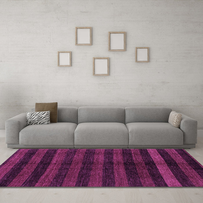 Machine Washable Abstract Purple Modern Area Rugs in a Living Room, wshabs1712pur