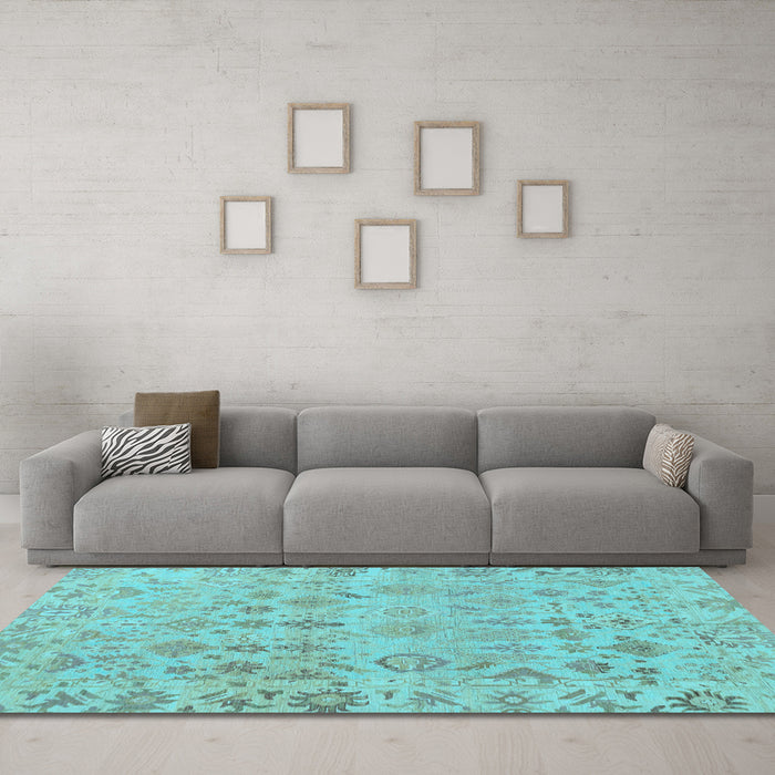 Machine Washable Oriental Light Blue Traditional Rug in a Living Room, wshabs1718lblu