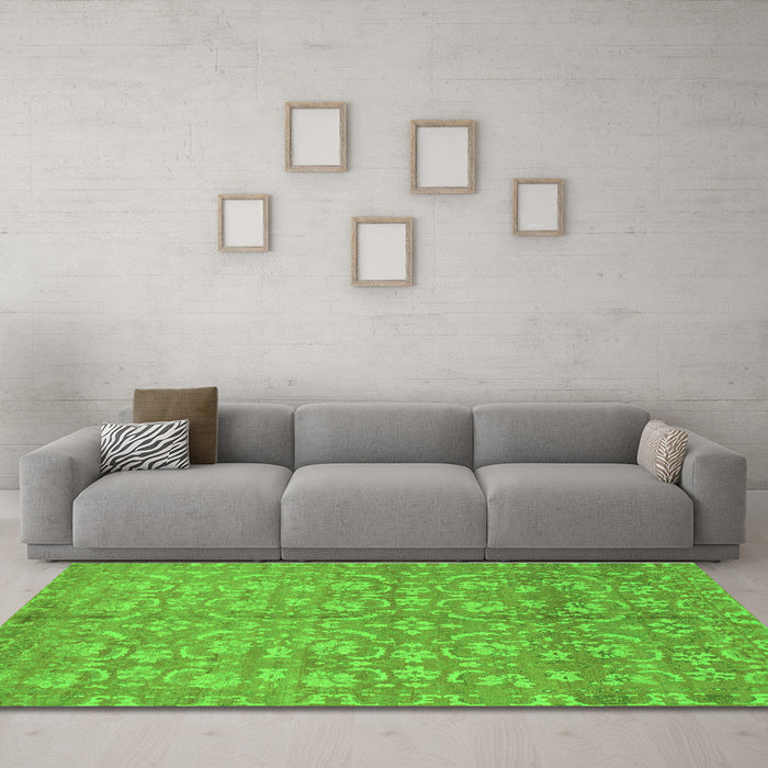 Machine Washable Abstract Green Modern Area Rugs in a Living Room,, wshabs1719grn