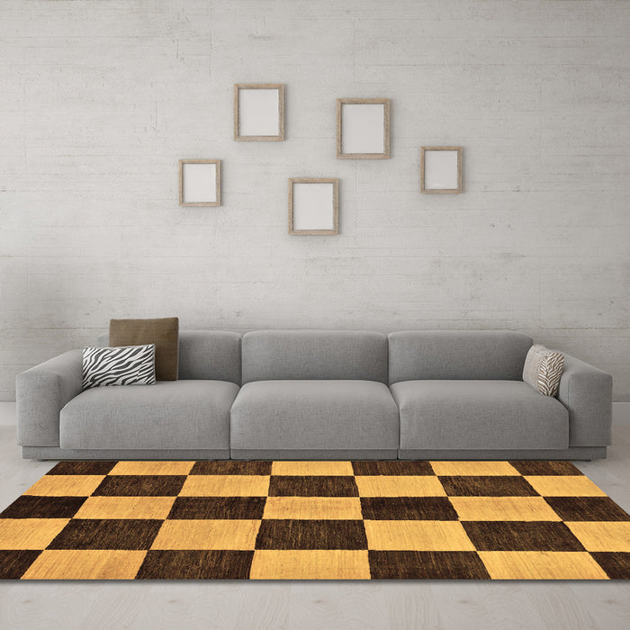 Machine Washable Checkered Brown Modern Rug in a Living Room,, wshabs171brn