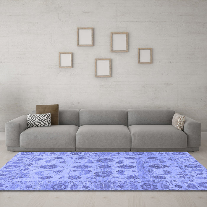 Machine Washable Oriental Blue Traditional Rug in a Living Room, wshabs1727blu