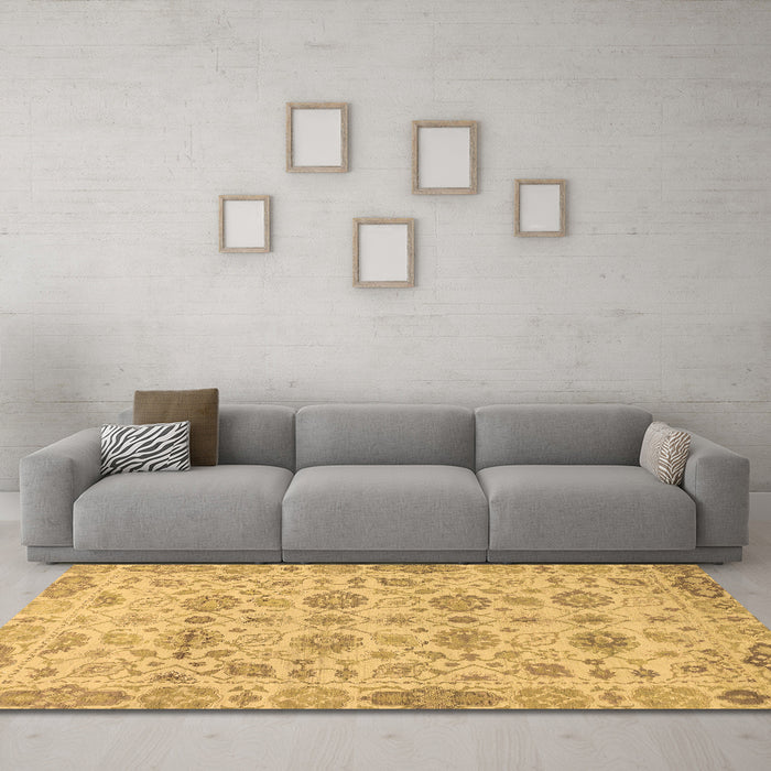 Machine Washable Abstract Brown Modern Rug in a Living Room,, wshabs1754brn