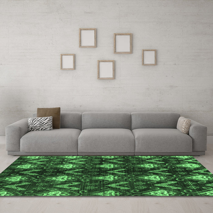 Machine Washable Abstract Emerald Green Modern Area Rugs in a Living Room,, wshabs175emgrn