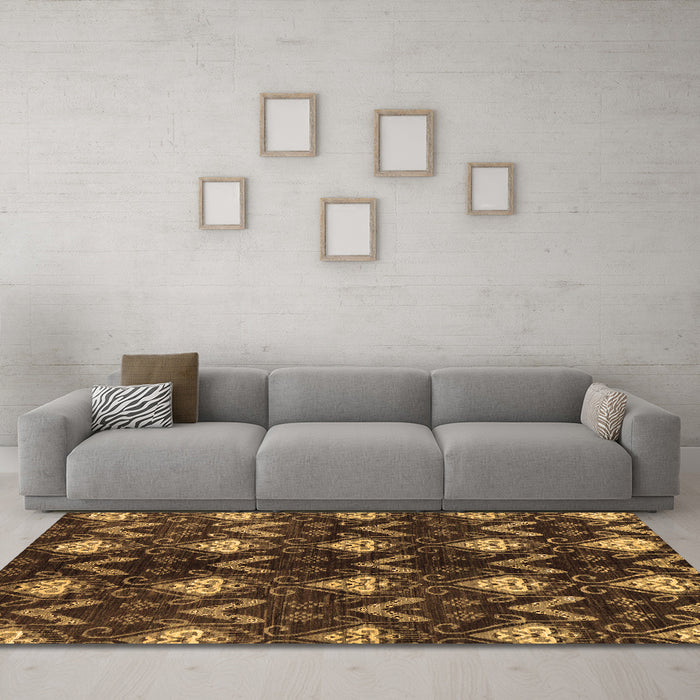 Machine Washable Abstract Brown Modern Rug in a Living Room,, wshabs175brn