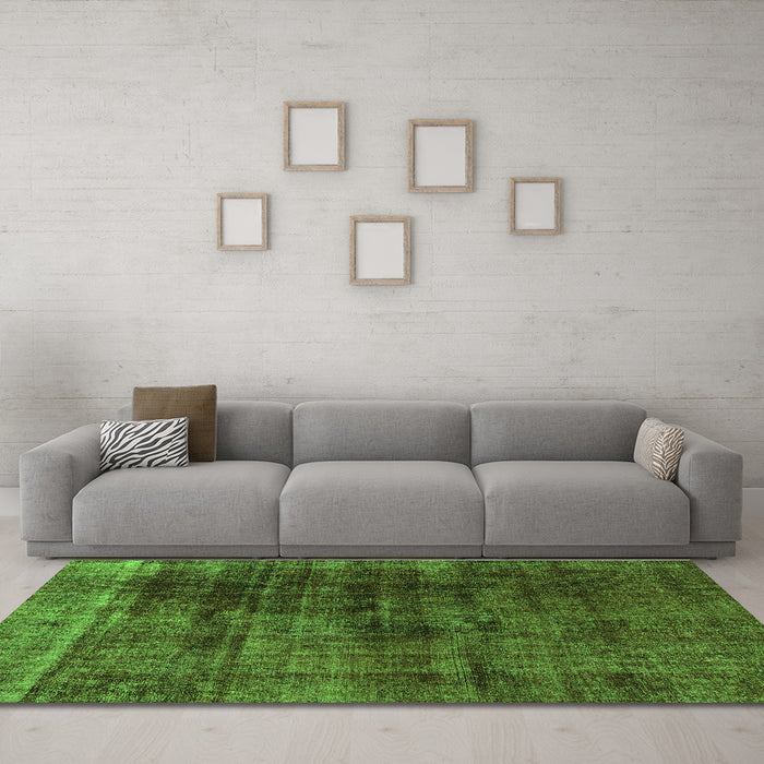 Machine Washable Abstract Green Modern Area Rugs in a Living Room,, wshabs1763grn