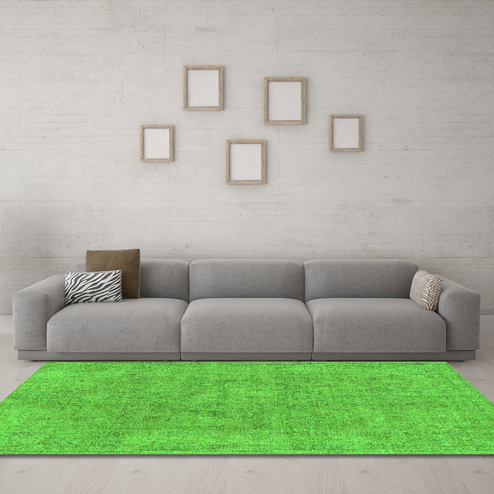 Machine Washable Abstract Green Modern Area Rugs in a Living Room,, wshabs1764grn