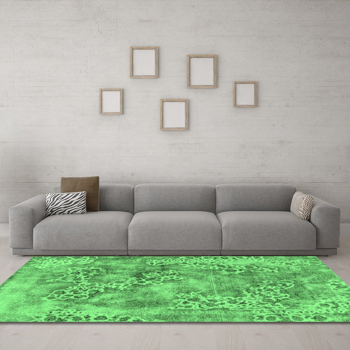 Machine Washable Abstract Emerald Green Modern Area Rugs in a Living Room,, wshabs1765emgrn