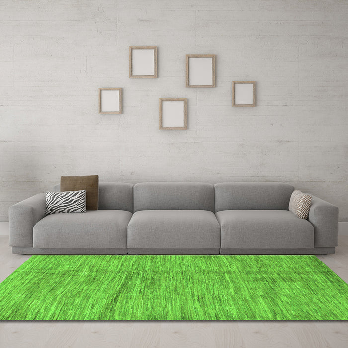 Machine Washable Abstract Green Modern Area Rugs in a Living Room,, wshabs176grn