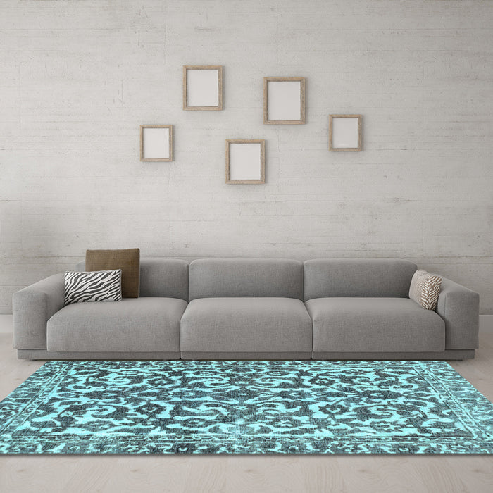 Machine Washable Abstract Light Blue Modern Rug in a Living Room, wshabs1773lblu