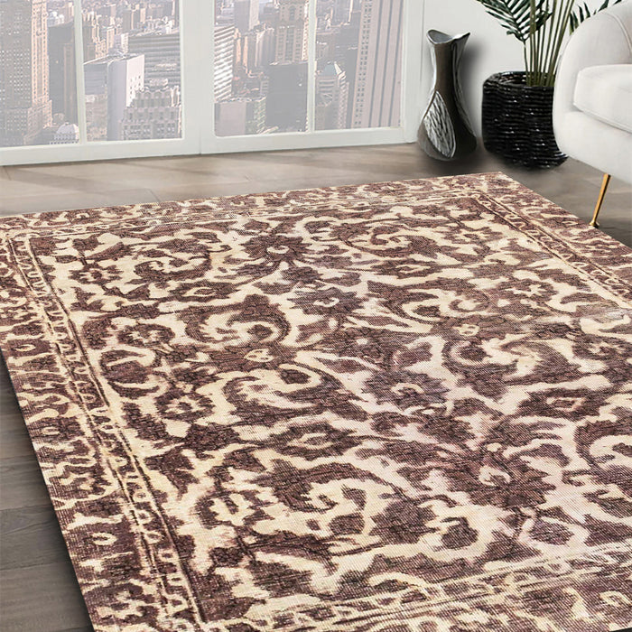 Abstract Chestnut Brown Modern Rug in Family Room, abs1773