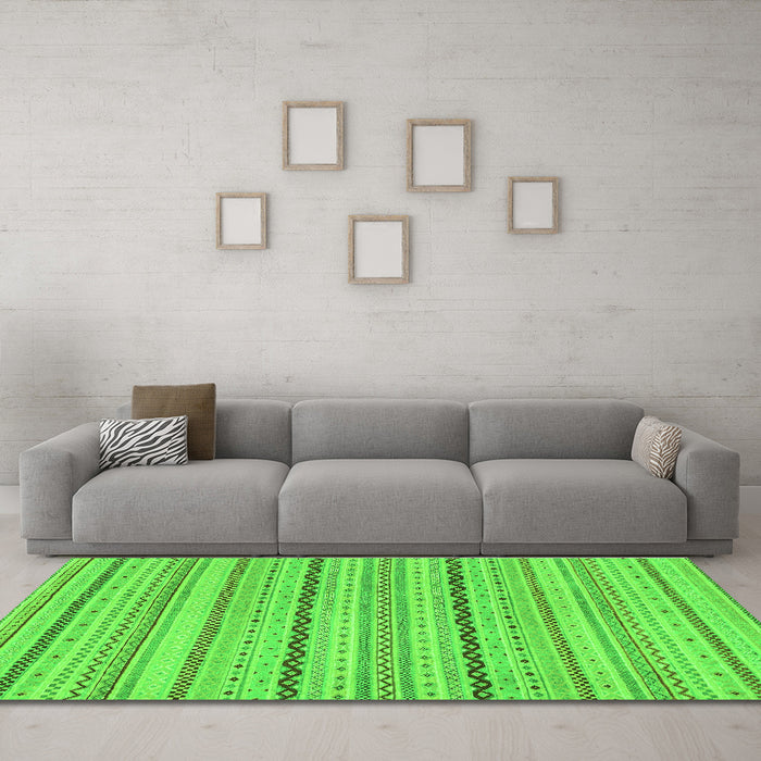 Machine Washable Solid Green Modern Area Rugs in a Living Room,, wshabs1783grn