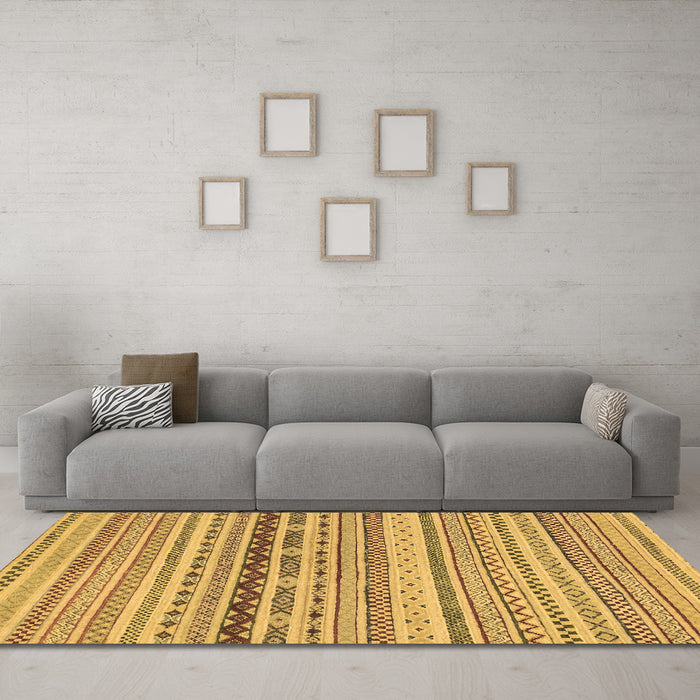 Machine Washable Solid Brown Modern Rug in a Living Room,, wshabs1788brn