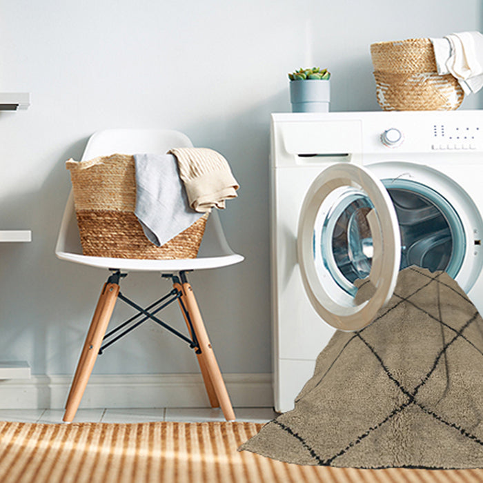 Machine Washable Abstract Brown Rug in a Washing Machine, wshabs1789